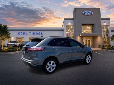 2024 Ford Edge SE