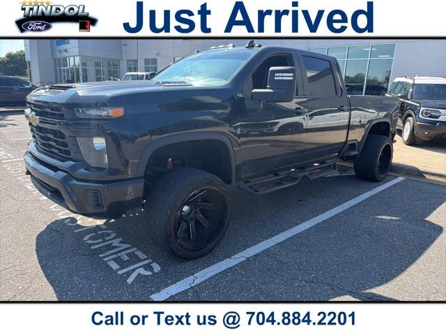 2024 Chevrolet Silverado 2500HD Custom