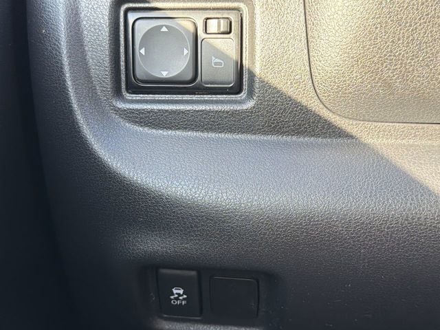 2016 Nissan Versa 1.6 S Plus