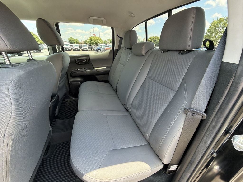 2022 Toyota Tacoma SR V6