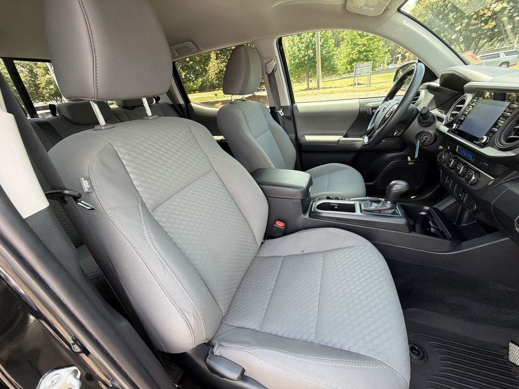 2022 Toyota Tacoma SR V6