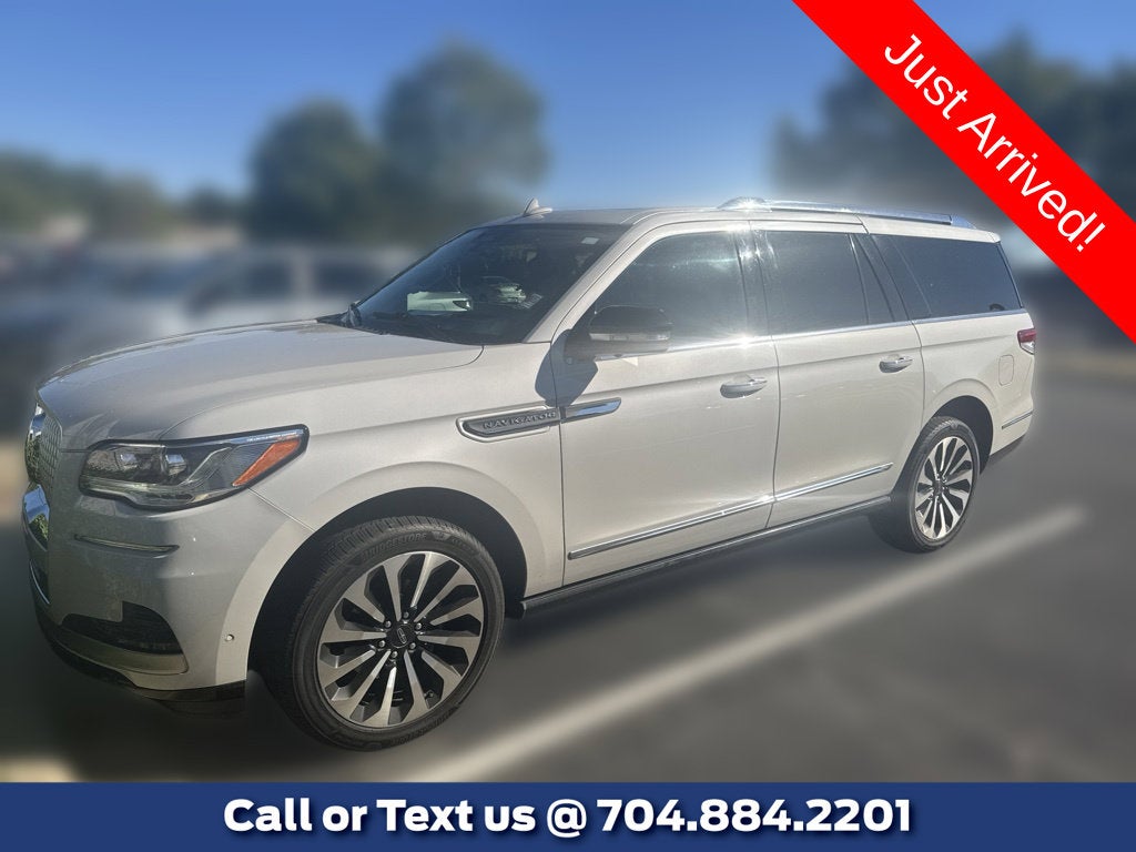 2023 Lincoln Navigator L Reserve