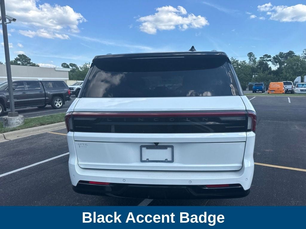 2025 Lincoln Navigator L Black Label