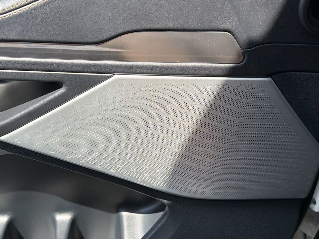 2025 Lincoln Navigator L Black Label