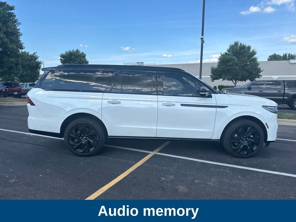 2025 Lincoln Navigator L Black Label