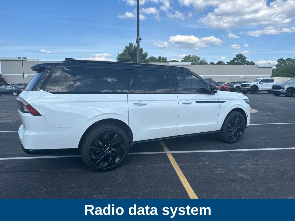 2025 Lincoln Navigator L Black Label