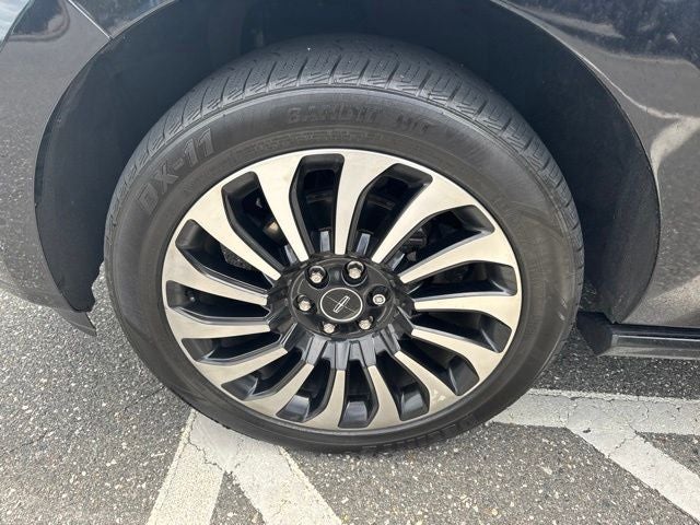 2022 Lincoln Navigator L Black Label