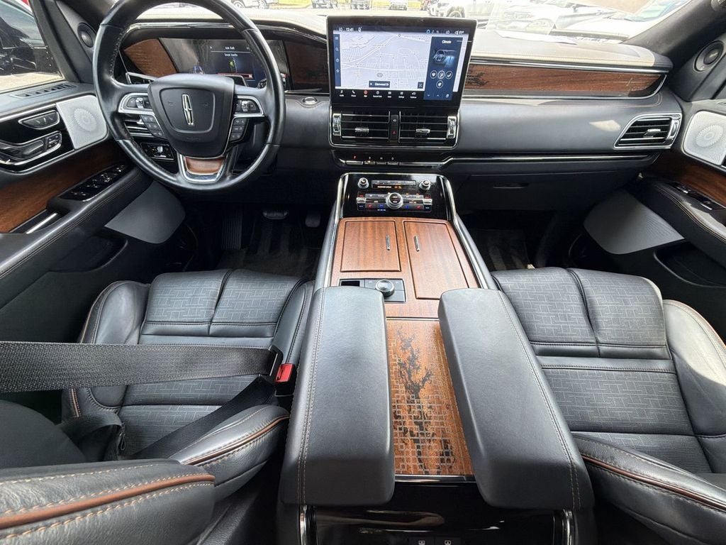 2022 Lincoln Navigator L Black Label