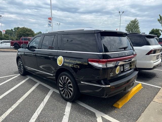 2022 Lincoln Navigator L Black Label