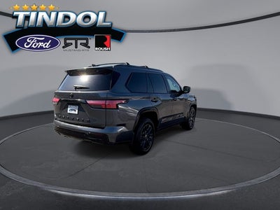 2024 Toyota Sequoia Platinum