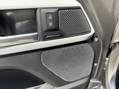 2024 Land Rover Defender 110 S