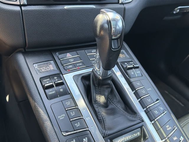 2018 Porsche Macan Base